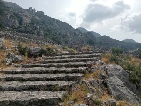 area archeologica elea scalinate